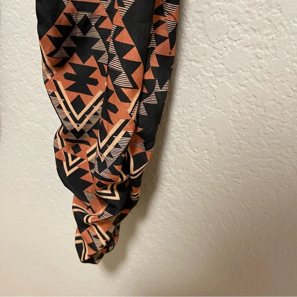 Charlotte Russe Boho Multicolor Geometric Print Elastic Waist Pants SMALL - Picture 3 of 6